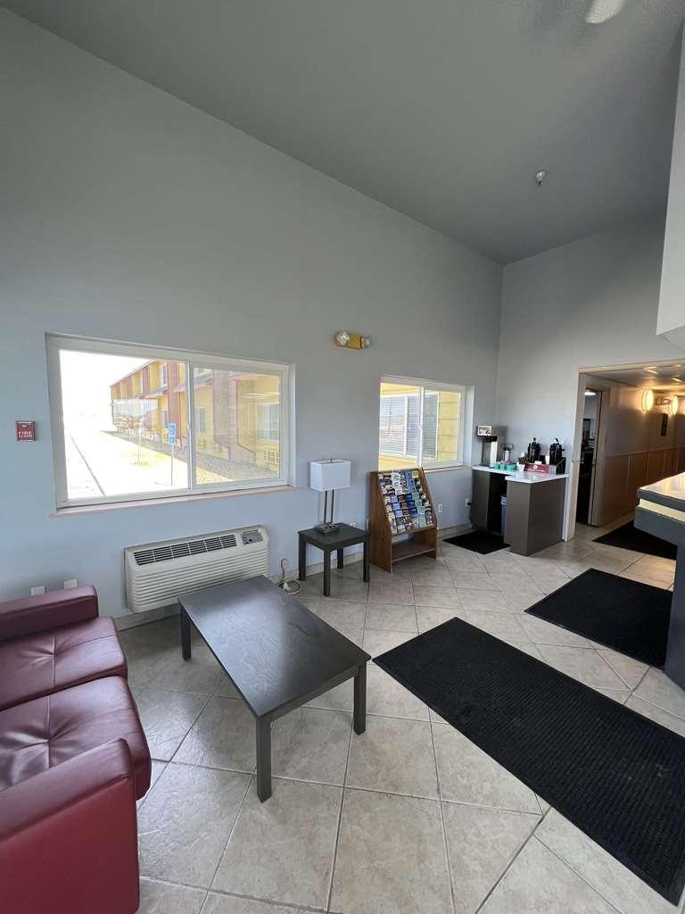 Surestay Hotel By Best Western Wells Interior photo