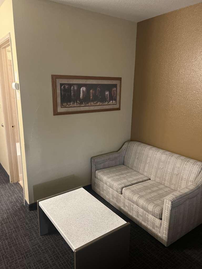 Surestay By Best Western Wells Room photo