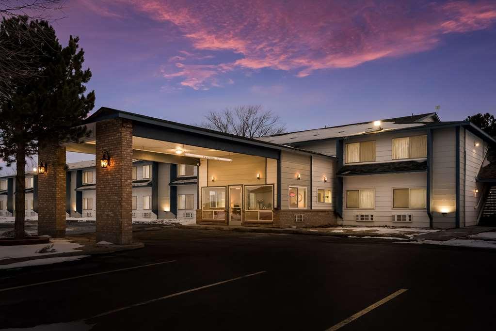 Surestay By Best Western Wells Exterior photo